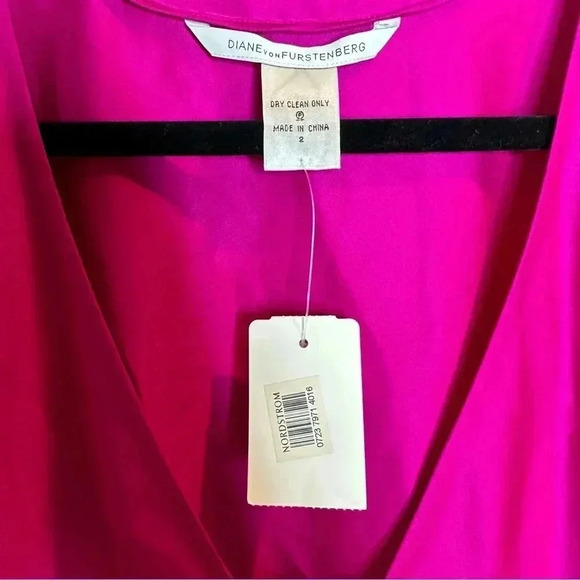 Diane von Furstenberg NWT Edna Pink Puff Sleeve Tie Waist Silk Dress Size 2 - Picture 16 of 16